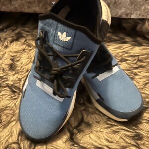 Adidas Men's Blue Sneakers